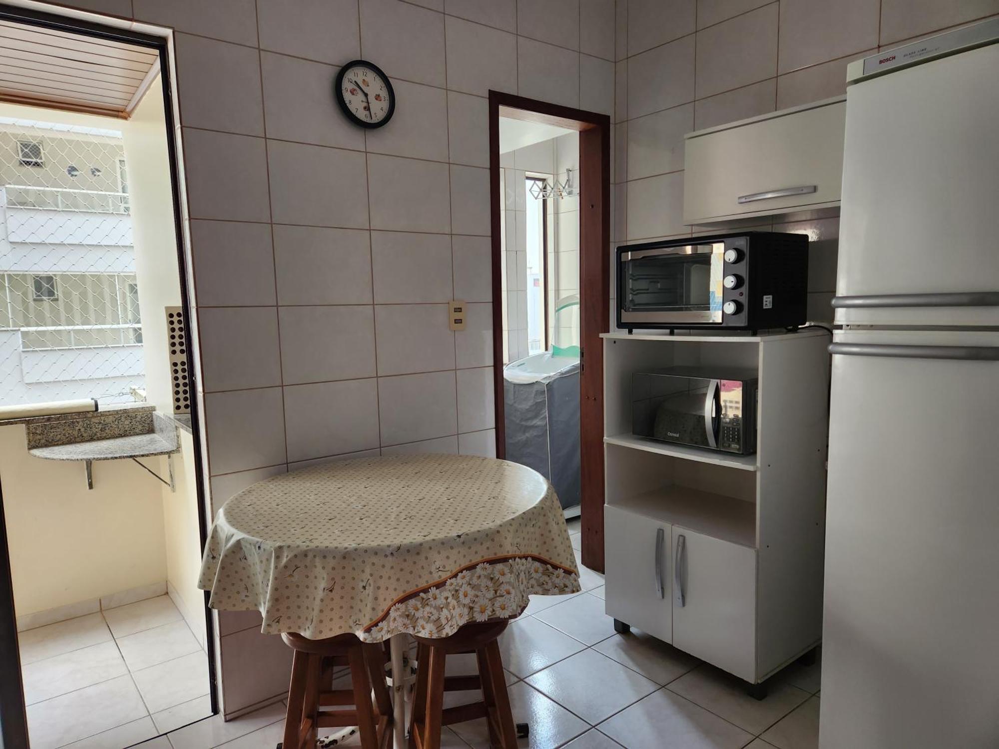 2 Quartos A 200Mts Praia Central, Garagem, Churrasqueira, Wi-Fi 90 Mbps, Pet Friendly Balneário Camboriú Szoba fotó