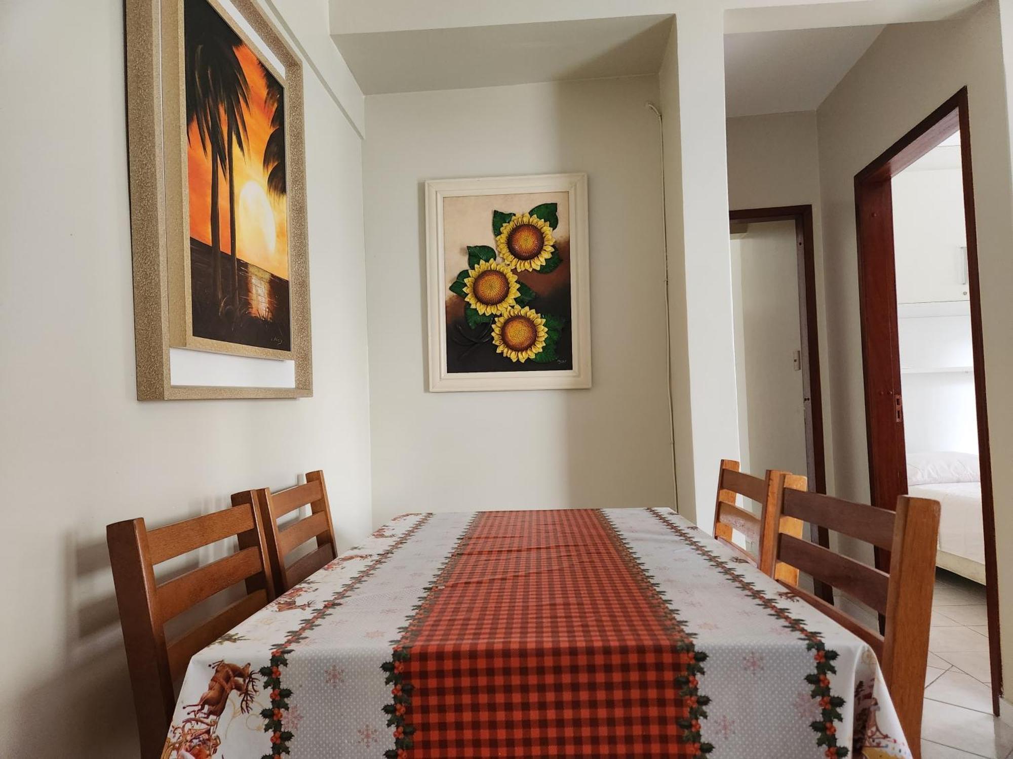 2 Quartos A 200Mts Praia Central, Garagem, Churrasqueira, Wi-Fi 90 Mbps, Pet Friendly Balneário Camboriú Szoba fotó