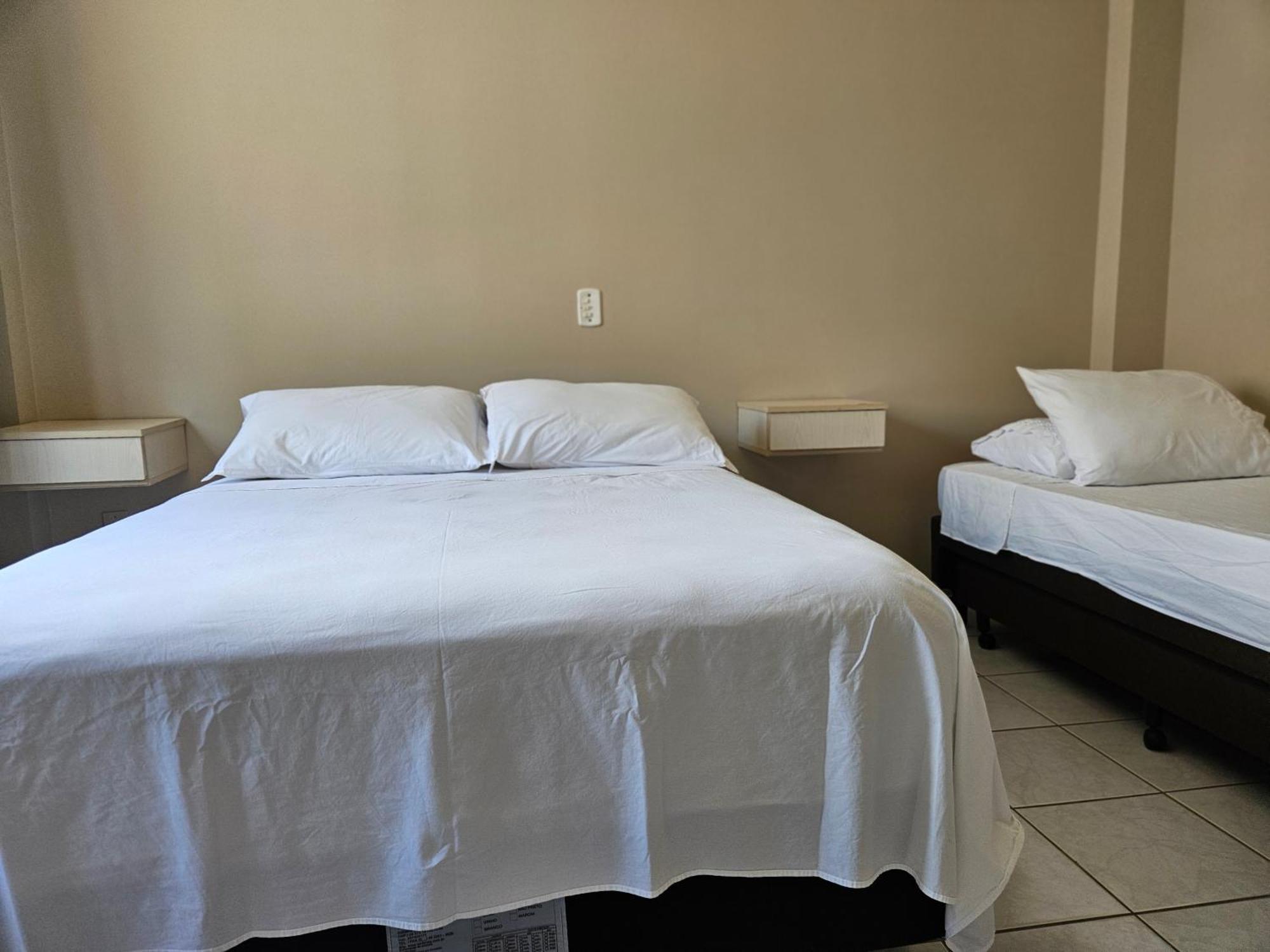 2 Quartos A 200Mts Praia Central, Garagem, Churrasqueira, Wi-Fi 90 Mbps, Pet Friendly Balneário Camboriú Kültér fotó