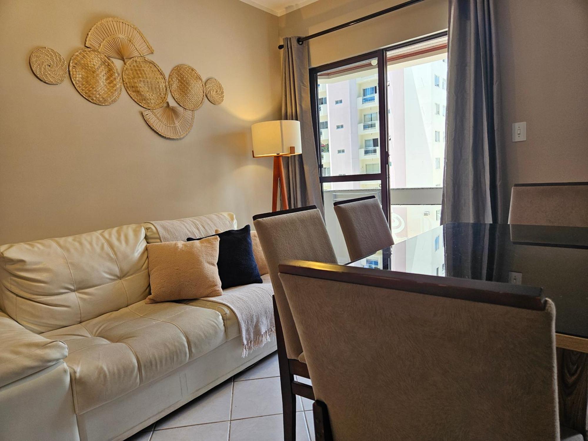 2 Quartos A 200Mts Praia Central, Garagem, Churrasqueira, Wi-Fi 90 Mbps, Pet Friendly Balneário Camboriú Kültér fotó